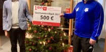 Sparkasse Niederbayern-Mitte spendet 500 Euro an SV Irlbach